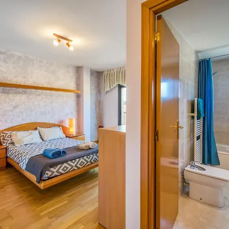 Apartament Duplex Espriu By Hauzify * Sant Cebrià de Vallalta